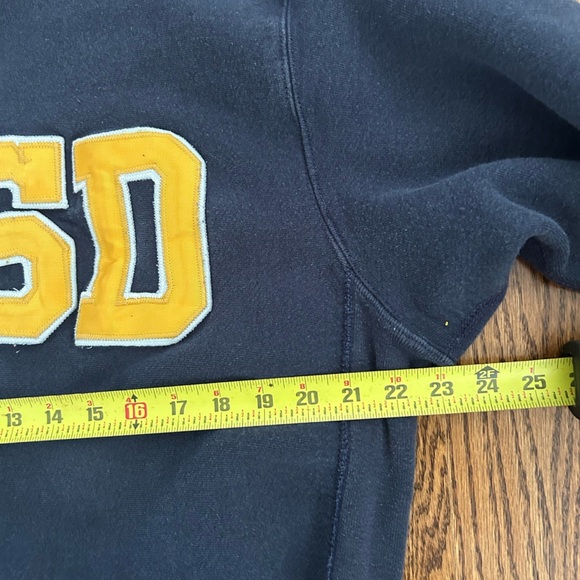 Vintage UCDS crew neck sweatshirt xl - Picture 6 of 6